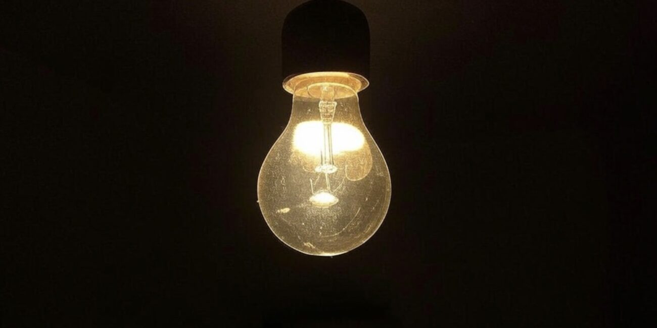 lampe dans le noir